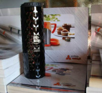 83200p-02 Kubek izotermiczny 450 ml czarny